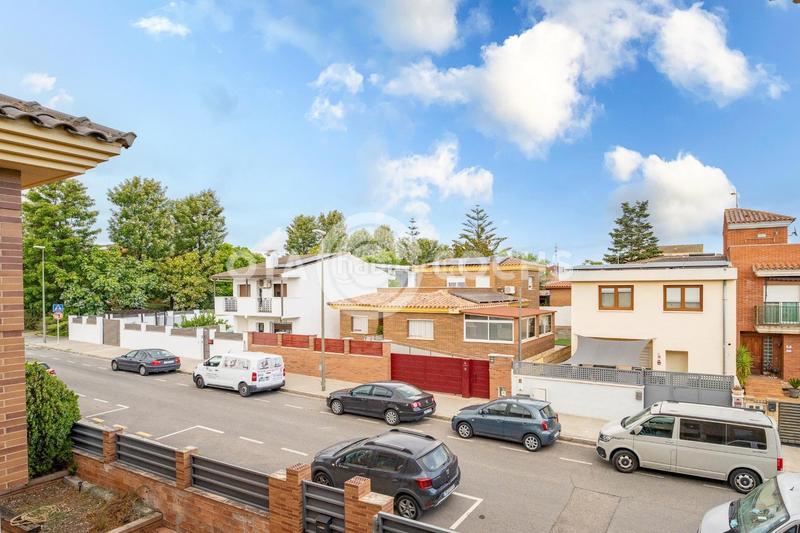 Foto 37f205a9-7e64-45fd-8ee0-4108e36b9aba. Reihenhaus mit heizung parking in Mestral Reus