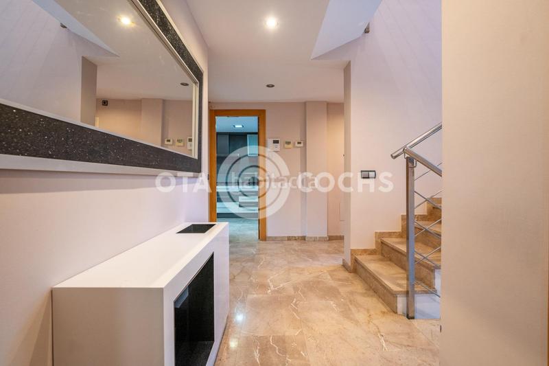 Foto 405610d9-291d-4d3c-95dc-7713df314f44. Reihenhaus mit heizung parking in Mestral Reus