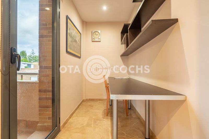 Foto 45b7703d-89f1-4134-a2b9-5e3653fa4844. Reihenhaus mit heizung parking in Mestral Reus