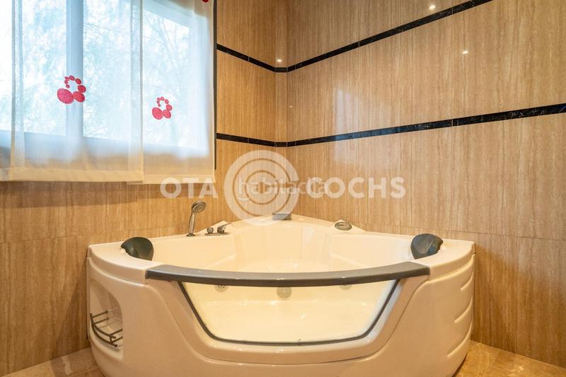 Foto 49bbbc2c-47f3-4f0e-99c3-6ab11b86745b. Reihenhaus mit heizung parking in Mestral Reus