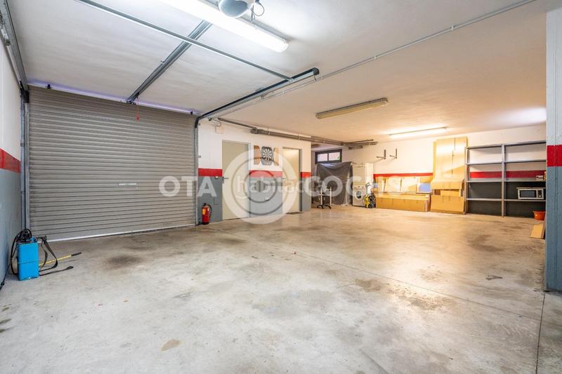 Foto 57e50116-8c69-40de-ae84-330862fcae85. Reihenhaus mit heizung parking in Mestral Reus