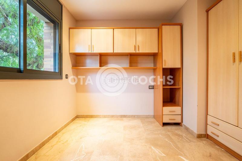 Foto 89bdd956-01a5-41b5-a5d9-fcb2032d17b5. Reihenhaus mit heizung parking in Mestral Reus