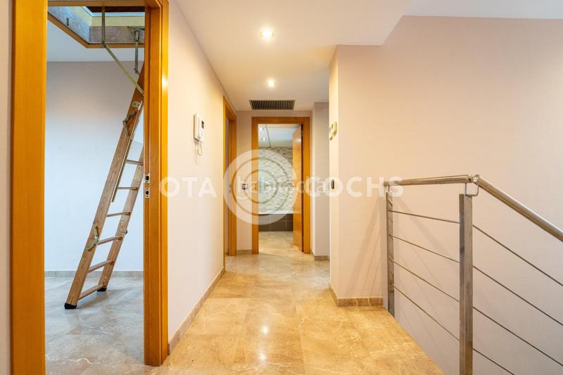 Foto 94bd88ce-3b3a-4a87-bd6a-9e78a0310d19. Reihenhaus mit heizung parking in Mestral Reus