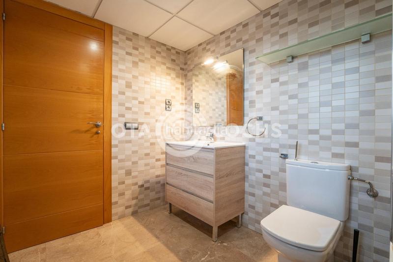 Foto bc39268b-f2bc-4a10-987e-8153a1359475. Reihenhaus mit heizung parking in Mestral Reus