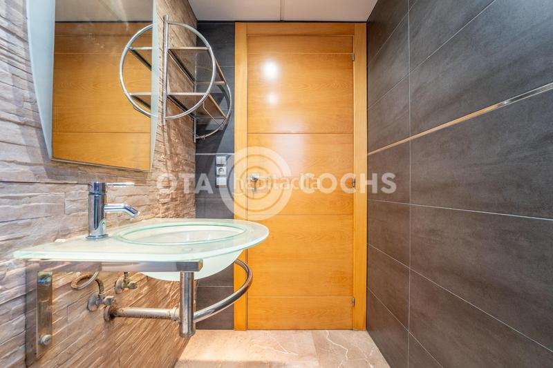 Foto f96f9b49-1cee-4e56-9e33-55cd6000704b. Reihenhaus mit heizung parking in Mestral Reus