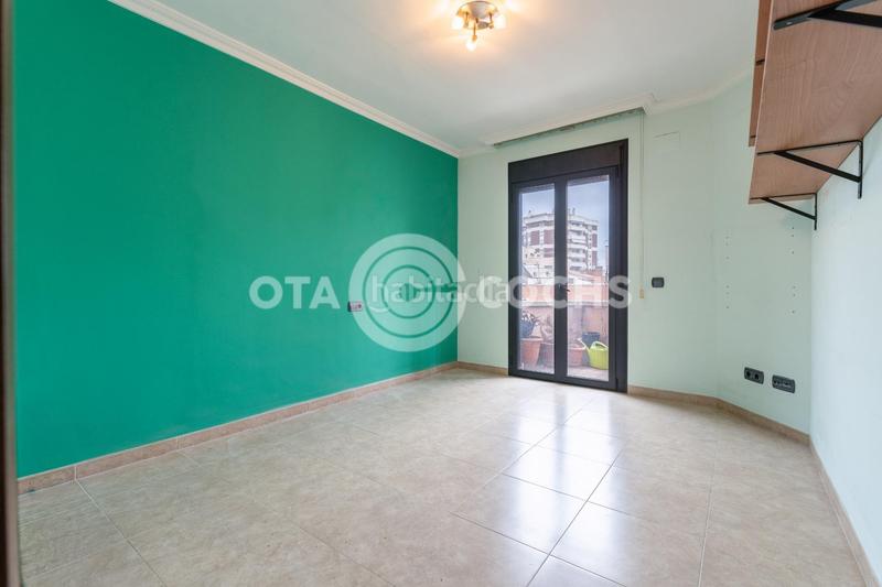 Foto 6fe1e2aa-5c77-4d35-9faf-b7889f1b19bf. Piso en venta piso totalmente reformado en jacint verdaguer en Reus