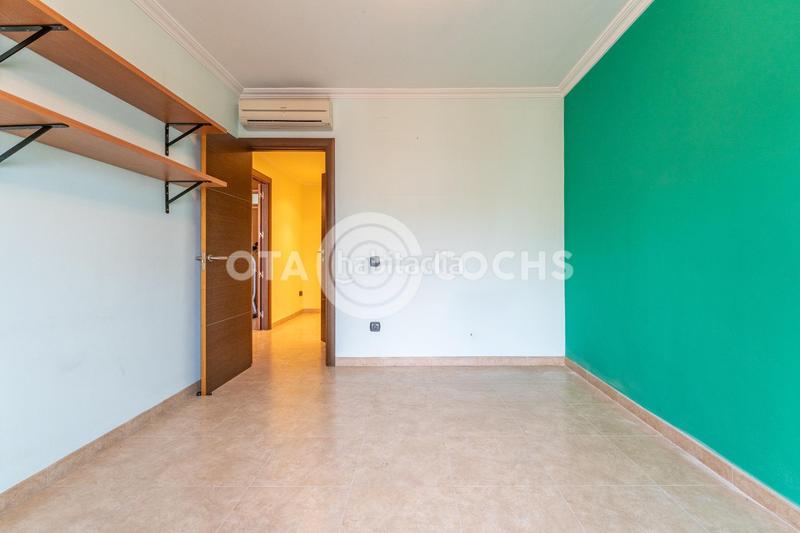 Foto 7942139b-ce2e-4b75-969c-731f29f462a5. Piso en venta piso totalmente reformado en jacint verdaguer en Reus