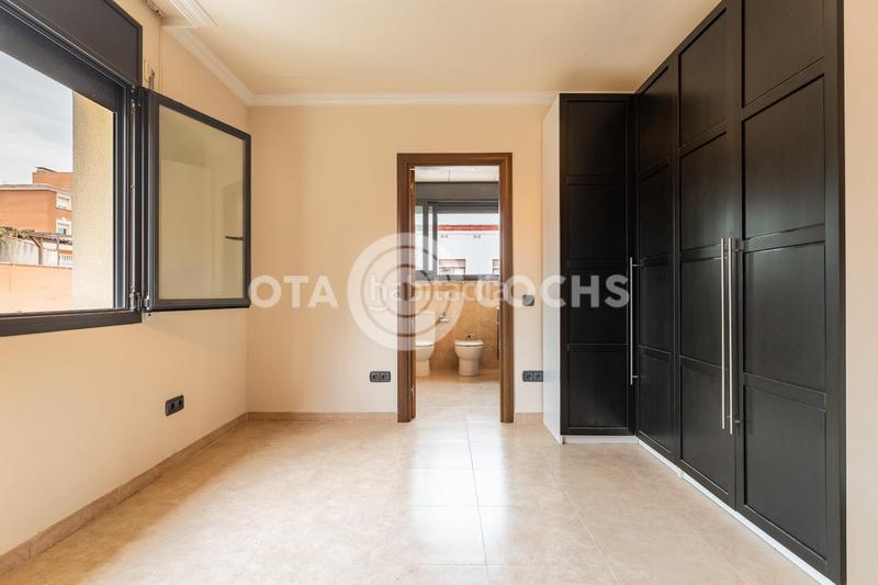 Foto 8df9c501-d3f4-481c-9bd4-7e30072bc792. Piso en venta piso totalmente reformado en jacint verdaguer en Reus