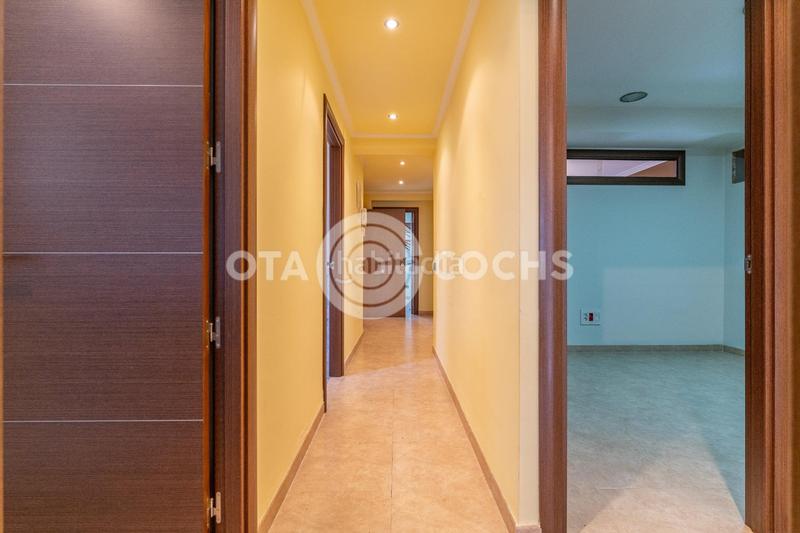 Foto ee8b1009-e528-4bc9-93d5-be890e18c7c5. Piso en venta piso totalmente reformado en jacint verdaguer en Reus