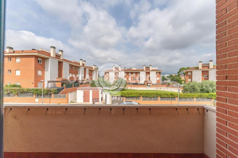 Foto 22fe1fad-4c37-47b7-95c8-9cf86e605b9e. Casa adosada en venta exclusivo chalet adosado en Reus