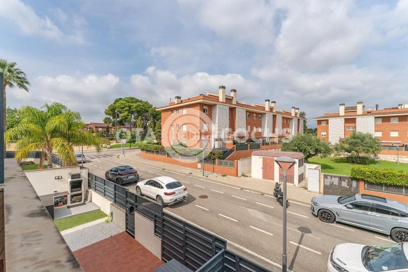 Foto 630401ee-d151-4ed9-b3c1-8004ac3a637b. Casa adosada en venta exclusivo chalet adosado en Reus