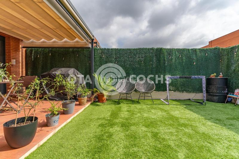 Foto afc86ce2-4a4c-47a1-99f0-4dd44e30df36. Casa adosada en venta exclusivo chalet adosado en Reus