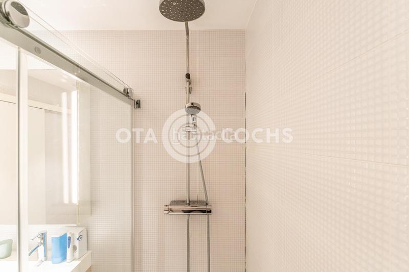 Foto dfe8fdba-422a-47f5-8b8a-7b13485d86b8. Casa adosada en venta exclusivo chalet adosado en Reus