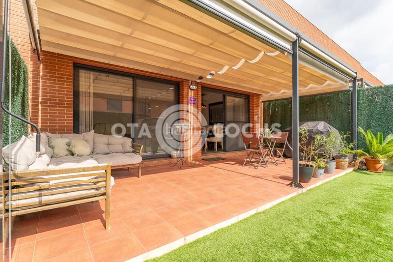 Foto f9cbf1b6-3671-4164-9293-da5134300d3f. Casa adosada en venta exclusivo chalet adosado en Reus