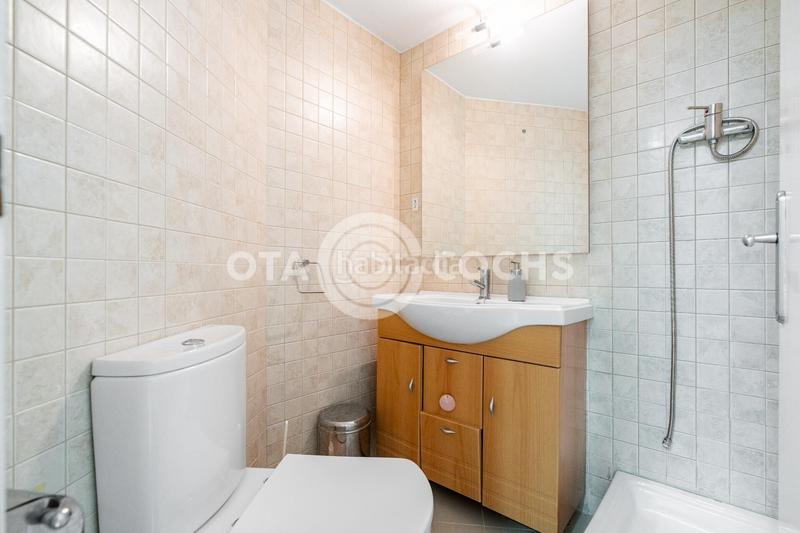 Foto 31b70751-1e36-4625-a4f2-ef20bee6d916. Piso  a reformar en calle sant joan ! en Centre Reus