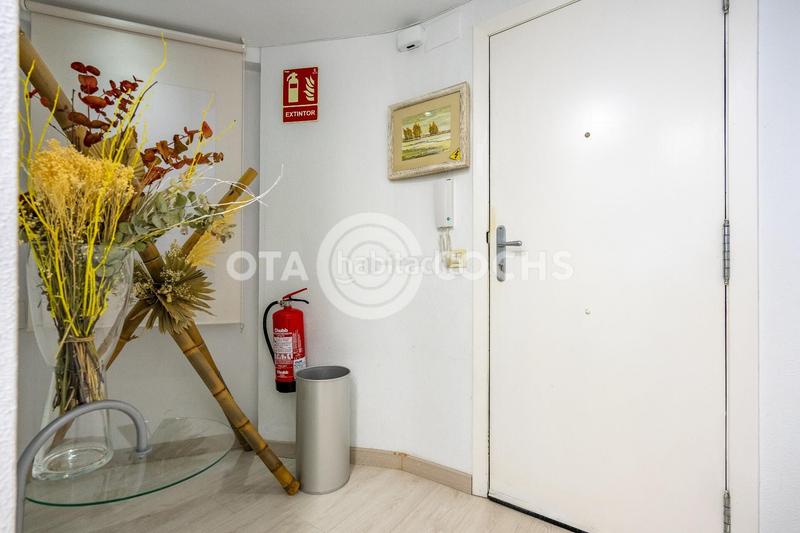 Foto 5b497991-7d0c-48e0-a8d8-df3f3897d062. Piso  a reformar en calle sant joan ! en Centre Reus