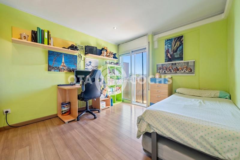 Foto 1073448e-69b9-4009-b67f-9215a52befe6. Appartement avec chauffage dans Llevant Reus