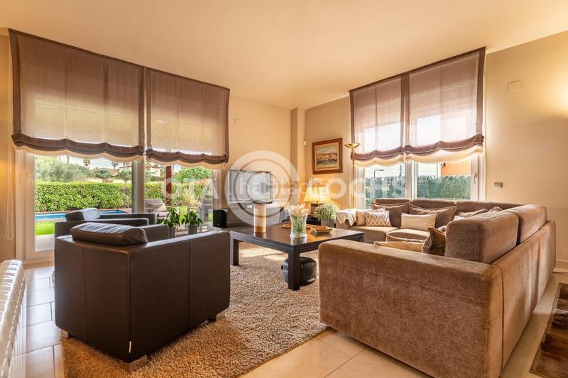 Foto 6c9c01db-95ae-40e7-883c-cd14c9be62a9. Chalet mit heizung parking pool in Migjorn Reus