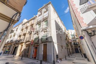 Appartement  Carrer santa anna. Magnifico piso en venta en calle santa anna, reus