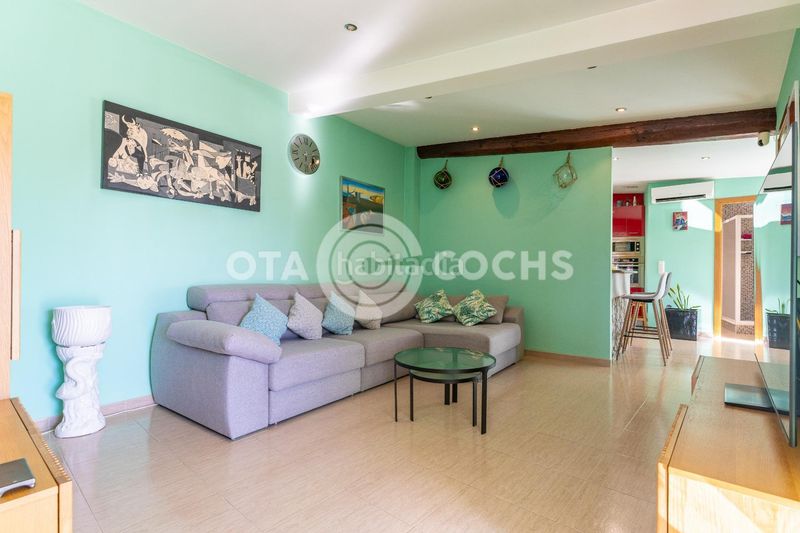 Foto d933fbe6-8562-4332-ab34-9b2984713540. Pis a Centre Reus
