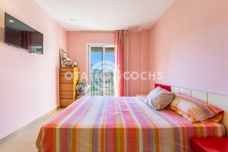 Foto f12e6282-f92c-4876-91c8-dde83f2a7313. Pis a Centre Reus