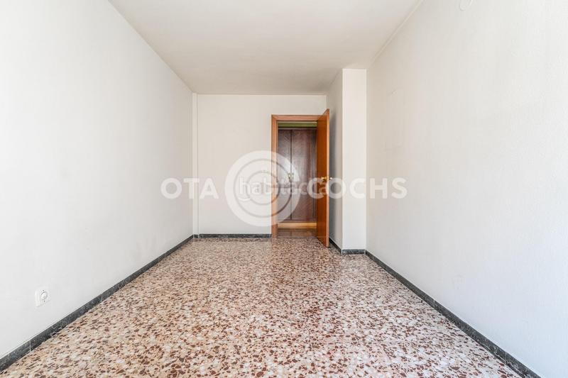 Foto 295bba8a-35ee-4029-baa5-3644dbe75975. Apartment with heating in Centre Reus