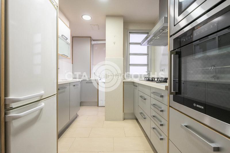 Foto 3d3852d5-06f1-488c-b4b8-9c84b0815334. Apartment with heating in Centre Reus