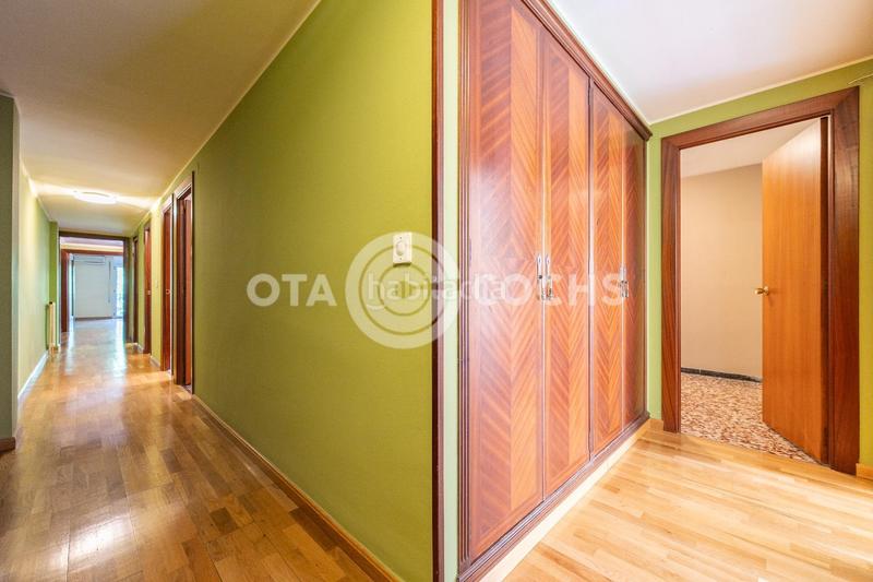 Foto bd314057-6953-4748-b288-d99b9206d0f2. Apartment with heating in Centre Reus