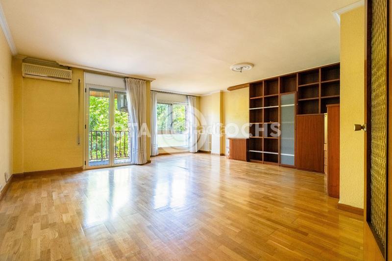 Foto e5eec62f-4777-44e5-b551-a822441143ec. Apartment with heating in Centre Reus