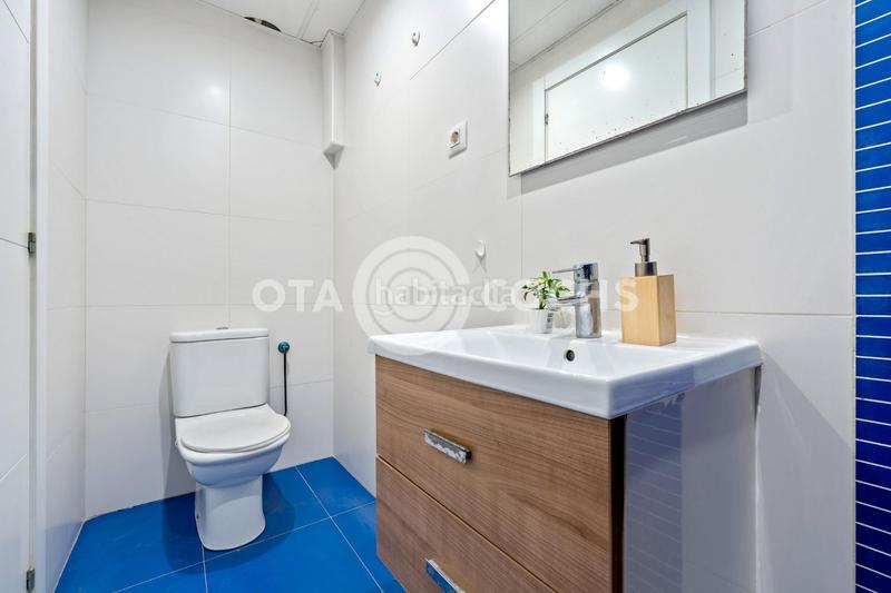 Foto adfdd83c-f827-4c65-b76c-f917a0bbe616. Piso  en calle santa teresa en Centre Reus