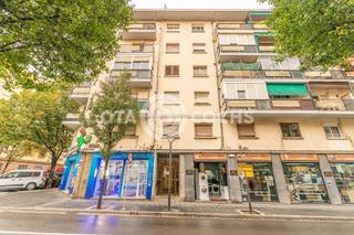 Piso  Jaume i. En venta piso de origen en avenida jaume i de reus