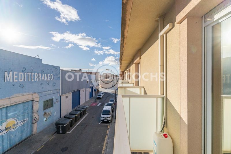 Foto c162fcc2-3d65-4233-8883-2ebb4abdad68. Casa adossada amb calefacció aparcament a Migjorn Reus