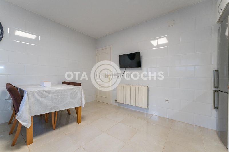 Foto d4f10c83-d397-4ba0-9254-7846d9bcad7e. Casa adossada amb calefacció aparcament a Migjorn Reus