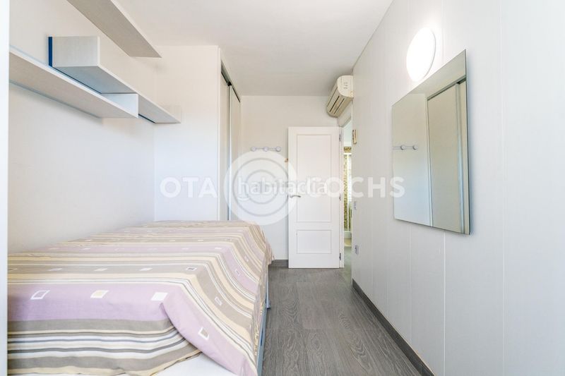 Foto 5e0a493e-f0d7-4658-994c-aff6d1fc5192. Pis amb aparcament piscina a Mar i Camp - Platja dels Capellans Salou