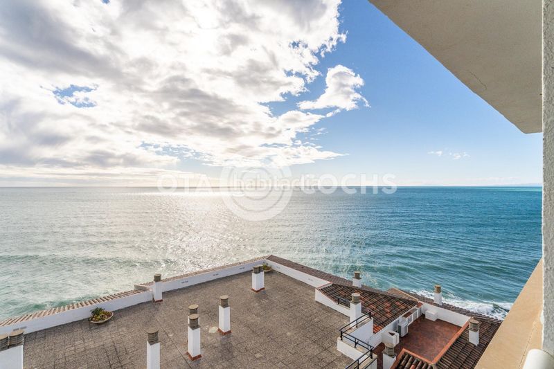 Foto 64893439-b3ad-48d3-b572-c5cf4e646377. Pis amb aparcament piscina a Mar i Camp - Platja dels Capellans Salou