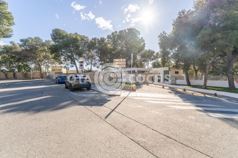 Foto 97b31cc8-90e9-43a7-be6d-12d7618a2d2a. Pis amb aparcament piscina a Mar i Camp - Platja dels Capellans Salou
