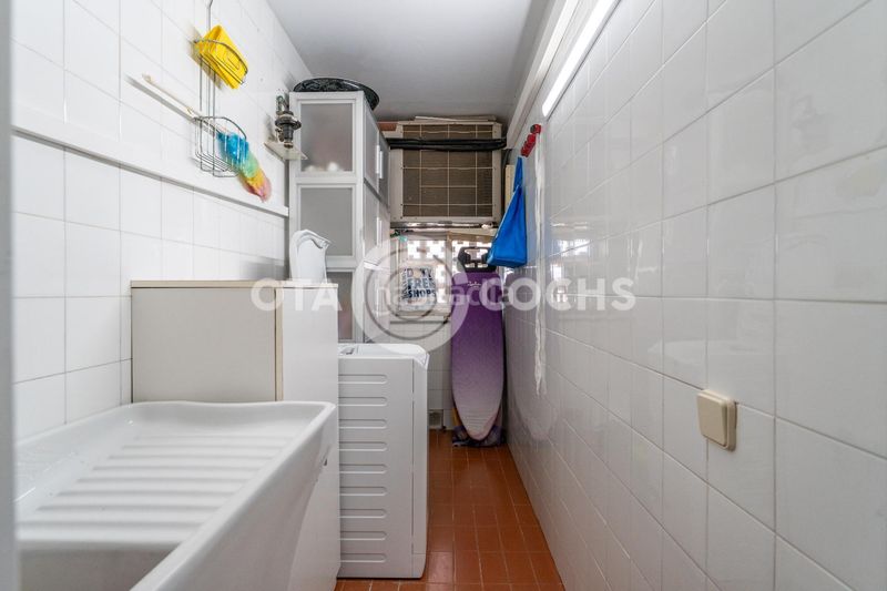 Foto f05ba850-9b89-4a25-8cb9-b52f415eb1c7. Pis amb aparcament piscina a Mar i Camp - Platja dels Capellans Salou