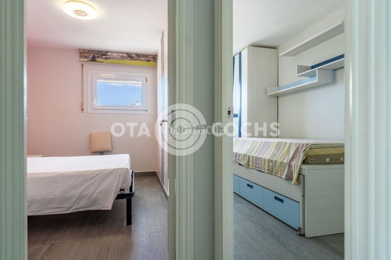 Foto f7fb87d9-6801-4ce1-9c81-8333cefcc69b. Pis amb aparcament piscina a Mar i Camp - Platja dels Capellans Salou