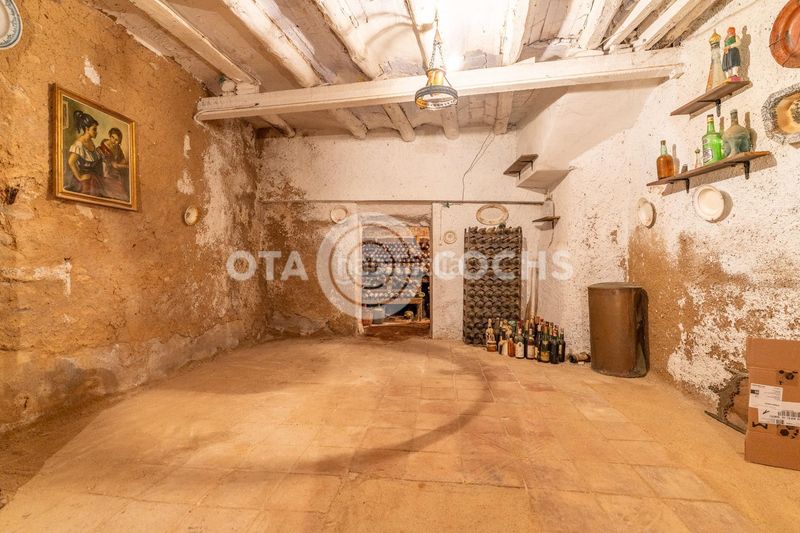 Foto 96878ec0-bfe9-4ac1-9fd0-d32790cfec0b. Masía casa de pueblo para reformar en Riudecols