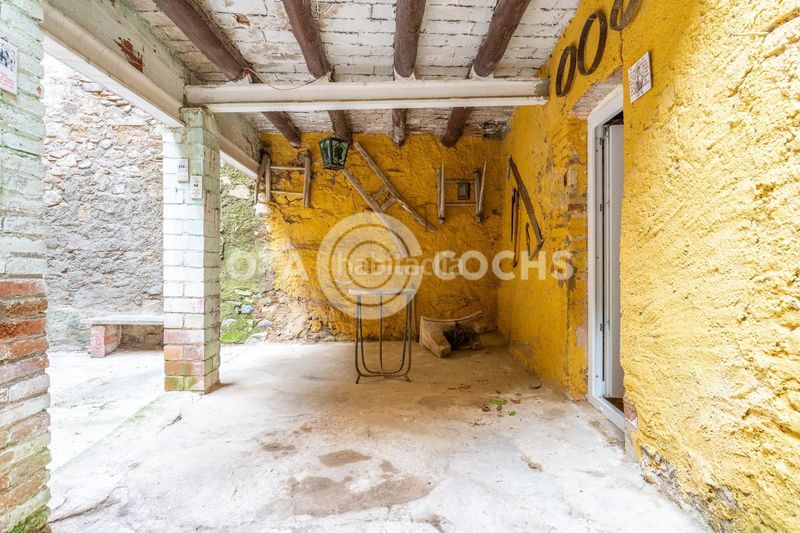 Foto d68fb9b4-e55d-4521-8956-2b3e3e3ea272. Masía casa de pueblo para reformar en Riudecols