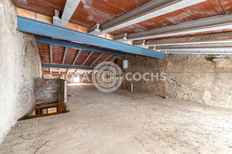 Foto eab6f5ba-3feb-4c27-93f3-8ea1d175d3ce. Masía casa de pueblo para reformar en Riudecols