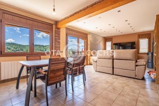 House  Carrer castanyer. Casa o chalet independiente en la calle castanyer de prades