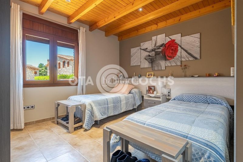 Foto 194e1906-79b4-4851-aad3-b2e72940702b. Casa amb calefacció aparcament a Prades