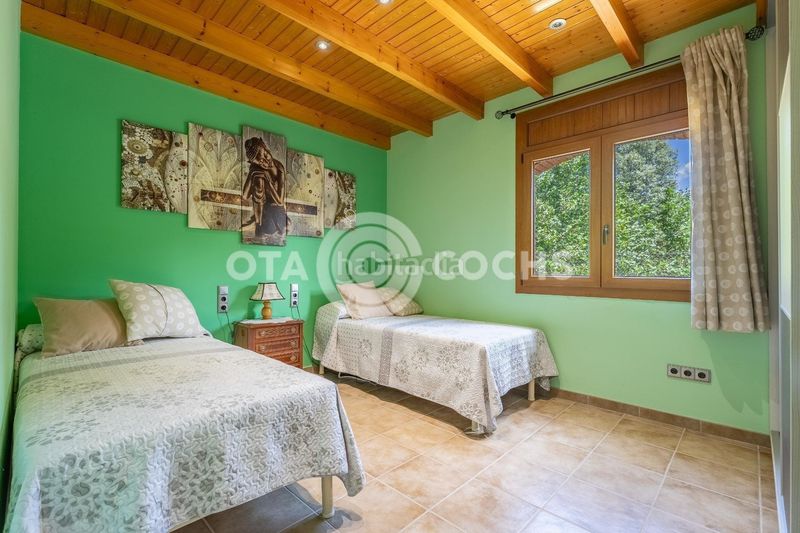 Foto 291f8190-6380-40a7-ae3b-edd6ca7b057a. Casa amb calefacció aparcament a Prades