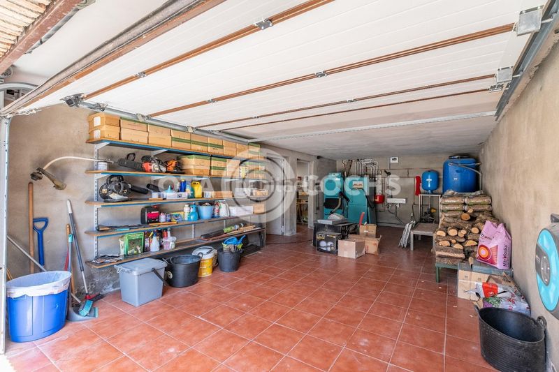 Foto 5eee2945-2f5d-42f5-af7e-0416c6ed2248. Casa amb calefacció aparcament a Prades