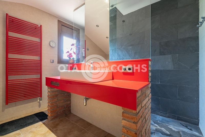 Foto 9a680e31-5640-4ee7-94a1-a0e752313622. Casa amb calefacció aparcament a Prades