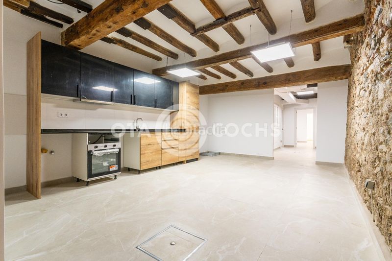 Foto 3171a54c-8784-4c02-b312-351e7b0fa5e1. Planta baixa a Centre Reus