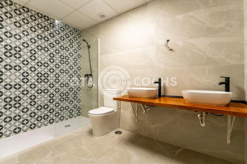 Foto 53cc6bc8-225c-4c8b-8cbf-7d3d59bfbcce. Planta baixa a Centre Reus