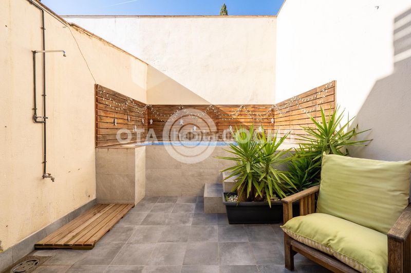 Foto 735f0090-d1db-472c-a4d8-cd9eced86242. Casa adossada amb calefacció aparcament piscina a Reus