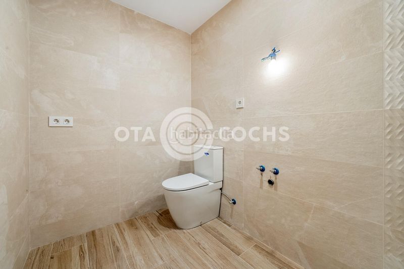 Foto 2a3aeff8-4482-4027-9126-04114c1f2f7d. Casa adossada amb aparcament a casc antic - nou Cambrils Cambrils